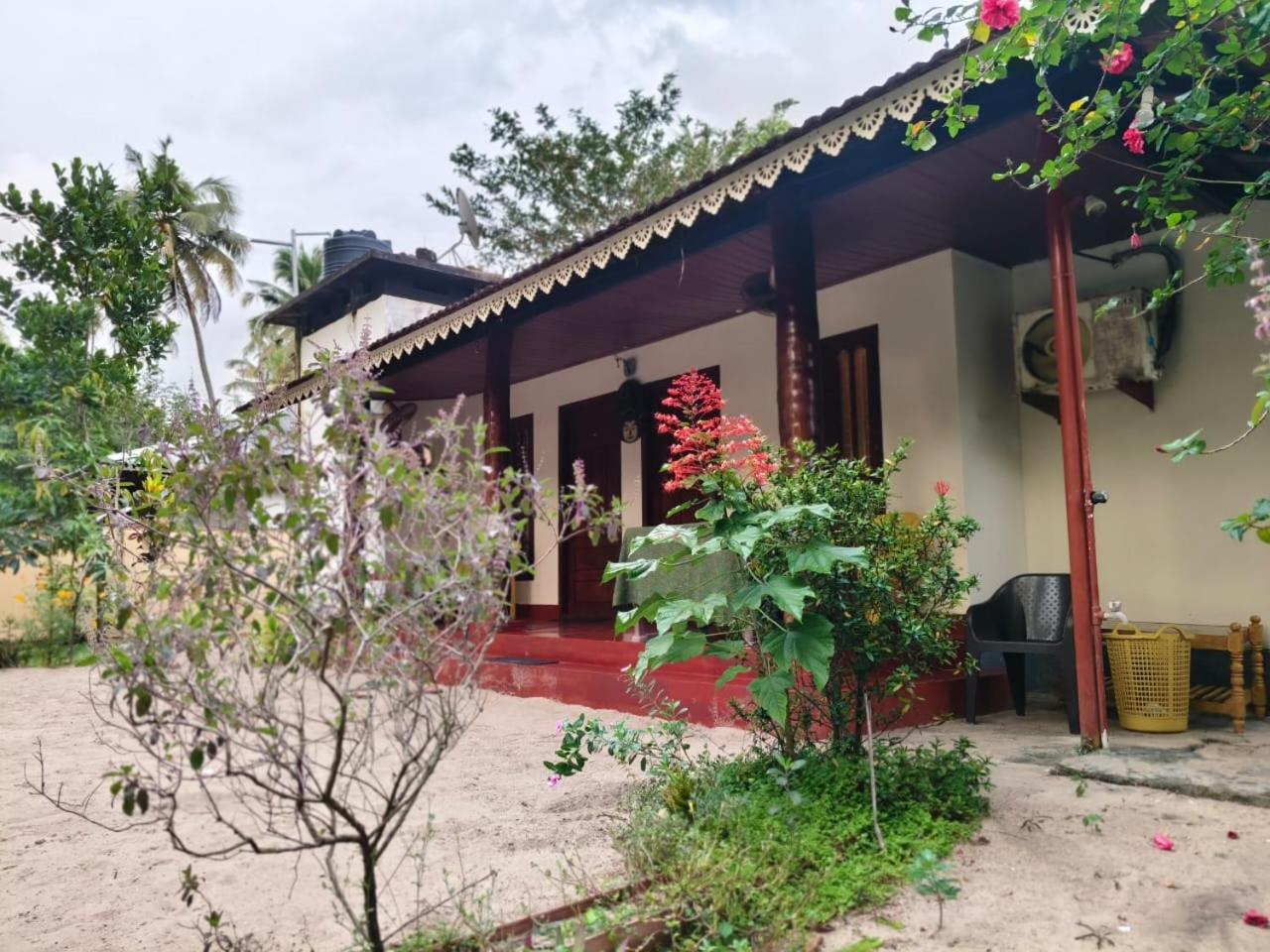 Marrari Felix Home Alappuzha Eksteriør billede